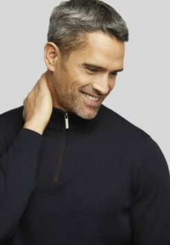 Bugatti Troyer - Trui - Dunkelblau 9 Bugatti Troyer - Trui - Dunkelblau -Bugatti Winkel 1205585190dd4b68a566d90a1743c00f