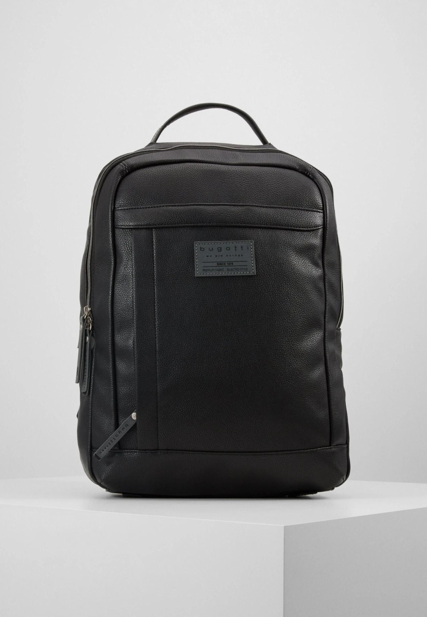 Bugatti Rugzak - Black 3 Bugatti Rugzak - Black