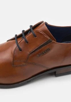 Bugatti Gapo - Veterschoenen - Cognac 17 Bugatti Gapo - Veterschoenen - Cognac -Bugatti Winkel 15f18ffaa7d14b0b861b21f03ac4ca03