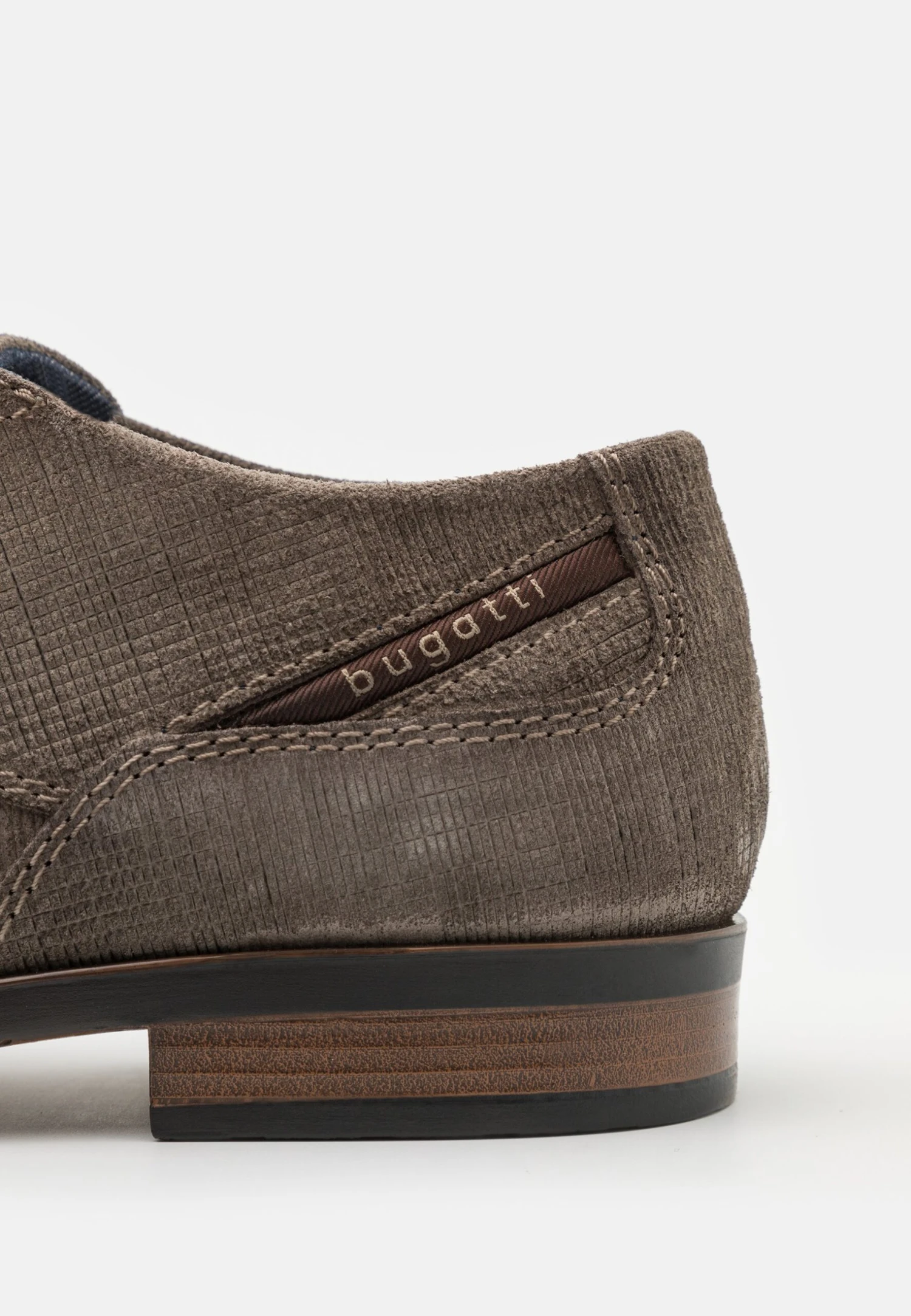 Bugatti Licio Eco - Veterschoenen - Taupe 8 Bugatti Licio Eco - Veterschoenen - Taupe - Afbeelding 6