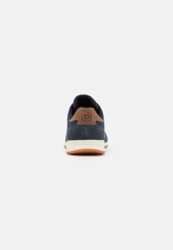 Bugatti Mars - Sneakers Laag - Dark Blue 10 Bugatti Mars - Sneakers Laag - Dark Blue -Bugatti Winkel 18fccaab66c145aca0cb01638cfedbff