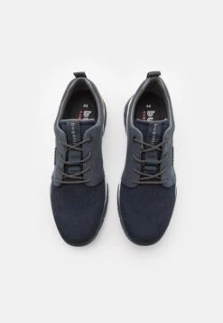Bugatti Irish - Sneakers Laag - Dark Blue 11 Bugatti Irish - Sneakers Laag - Dark Blue -Bugatti Winkel 2393997c575640ec9d463606bc85df47