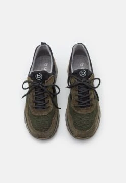 Bugatti Cirino - Sneakers Laag - Dark Green/Dark Green 11 Bugatti Cirino - Sneakers Laag - Dark Green/Dark Green -Bugatti Winkel 2b15c69aac5645978fd6d716feb21dec