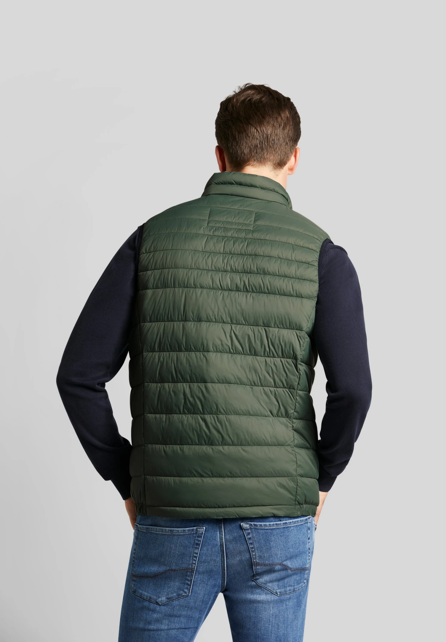 Bugatti Airseries - Bodywarmer - Moos 5 Bugatti Airseries - Bodywarmer - Moos - Afbeelding 3