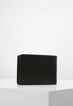 Bugatti Primo Rfid - Portemonnee - Black 10 Bugatti Primo Rfid - Portemonnee - Black -Bugatti Winkel 369689b814db47359aaa28024e485556