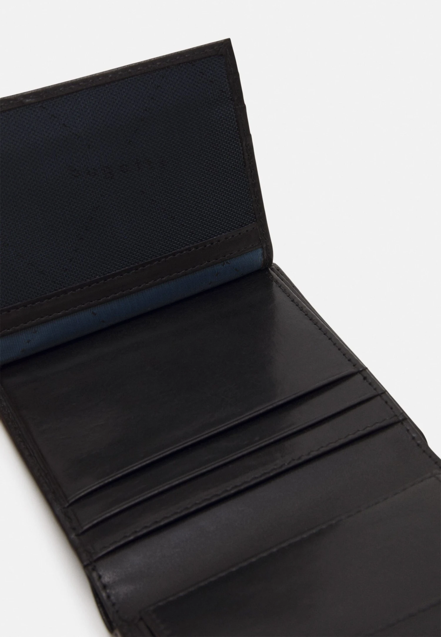 Bugatti Mit Klappe Unisex - Portemonnee - Black 7 Bugatti Mit Klappe Unisex - Portemonnee - Black - Afbeelding 5