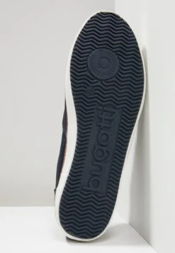 Bugatti Alfa - Sneakers Laag - Navy -Bugatti Winkel 3bf7fb3604fc441ca704283bdf79798a