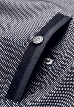 Bugatti Collage - Sweater Met Rits - Marine 14 Bugatti Collage - Sweater Met Rits - Marine -Bugatti Winkel 3c258eea1de04f2db35f4ef92abcd24d