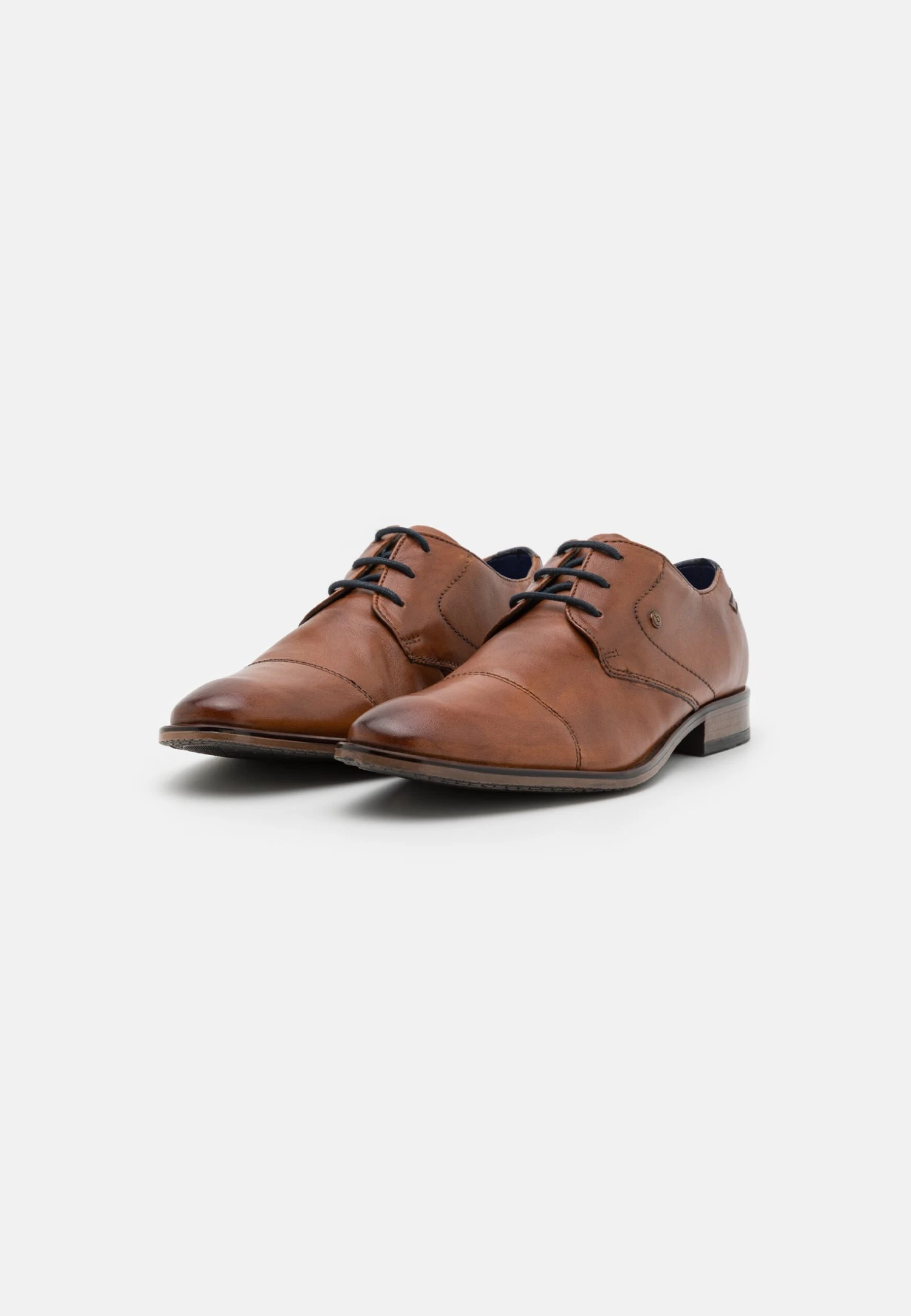 Bugatti Rinaldo Eco - Veterschoenen - Cognac 4 Bugatti Rinaldo Eco - Veterschoenen - Cognac - Afbeelding 2