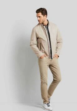 Bugatti Water-Repellent - Bomberjacks - Beige 10 Bugatti Water-Repellent - Bomberjacks - Beige -Bugatti Winkel 44c6b5c443f94ddba0c0cd7028a46b6e