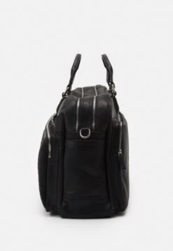 Bugatti Weekendtas - Schwarz -Bugatti Winkel 4827042ba54842d38f6eb76d9a991643