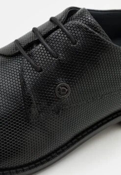 Bugatti Mano - Veterschoenen - Black -Bugatti Winkel 5065ed3aada7496eb51d8764a0430010