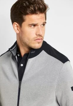 Bugatti Regular Fit - Sweater Met Rits - Ecru -Bugatti Winkel 5d71ea57d36e450e9b3273bcc5918c93