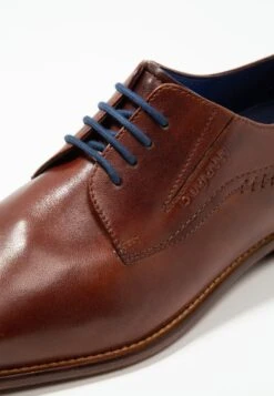 Bugatti Arturo - Veterschoenen - Cognac -Bugatti Winkel 5edbaf4df8564ee6bcf40a400612c51d