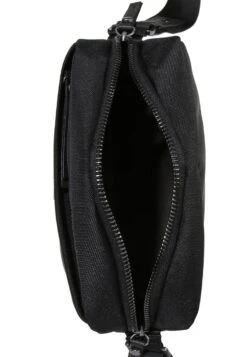 Bugatti Schoudertas - Schwarz -Bugatti Winkel 6b15ebc61d714b50907b47e04dada396