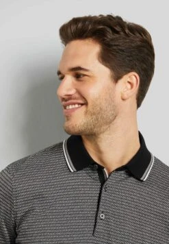 Bugatti Cotton - Poloshirt - Hellgrau -Bugatti Winkel 6d064d72b8bb4b28a3fe23b733017f13