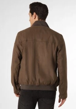 Bugatti Imitatieleren Jas - Schoko 6 Bugatti Imitatieleren Jas - Schoko -Bugatti Winkel 6e5c28a072714949b44fae5a2bfbc572