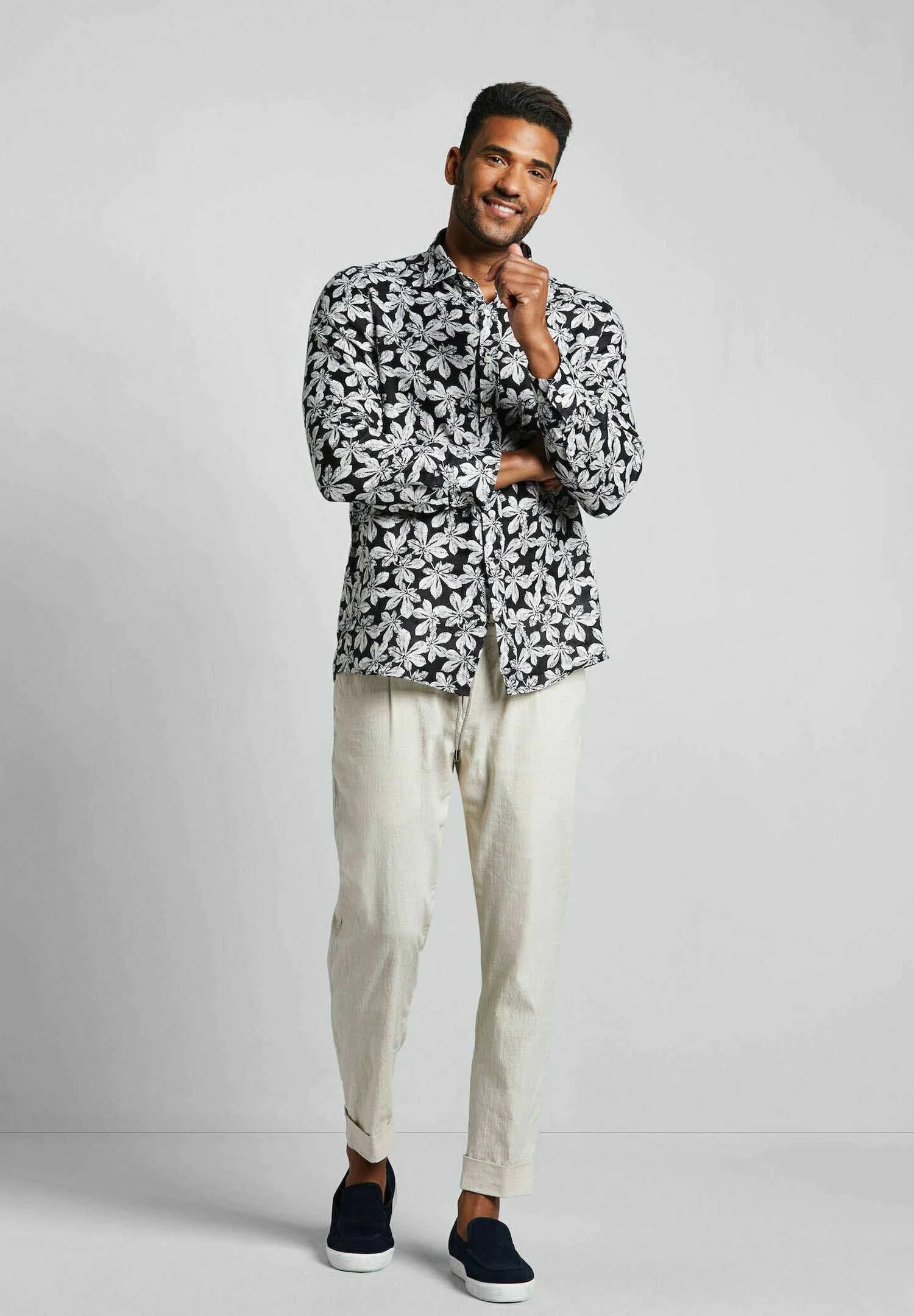 Bugatti Print Modern Fit - Overhemd - Schwarz 4 Bugatti Print Modern Fit - Overhemd - Schwarz - Afbeelding 2