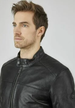 Bugatti Mit Riegeln Und Stehkragen - Leren Jas - Schwarz -Bugatti Winkel 7d5d8b4681124af5b501f5778ea8ac44