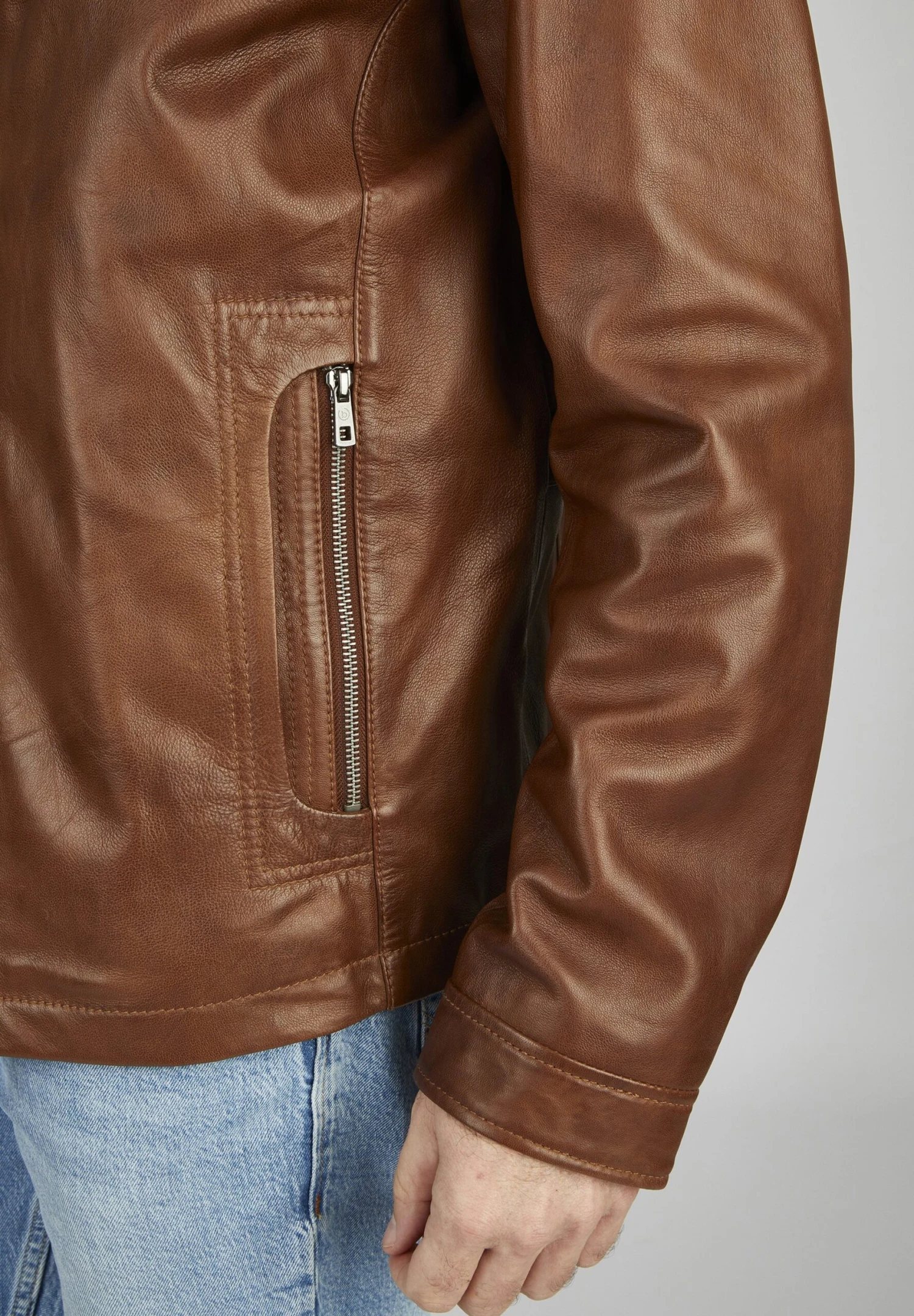 Bugatti Mit Druckknopfrieglen - Leren Jas - Cognac 6 Bugatti Mit Druckknopfrieglen - Leren Jas - Cognac - Afbeelding 4