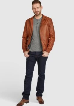 Bugatti Leonardo - Leren Jas - Cognac -Bugatti Winkel 8d9726dfe5b04abdb27bd8cc2a6de19a