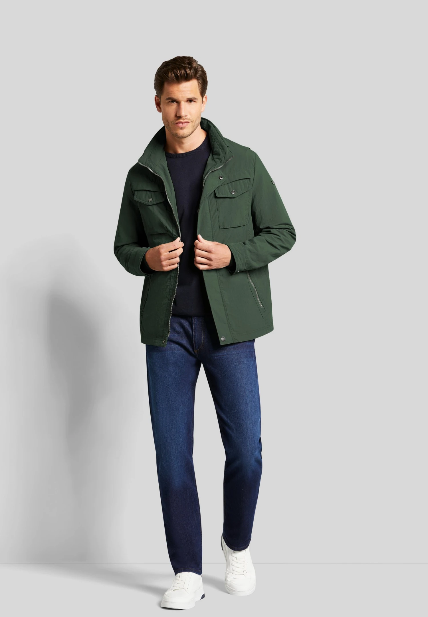 Bugatti Water-Repellent - Outdoorjas - Moos 4 Bugatti Water-Repellent - Outdoorjas - Moos - Afbeelding 2