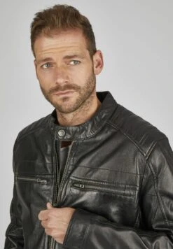 Bugatti Mit Stehkragen Und Druckknopfriegel - Leren Jas - Schwarz -Bugatti Winkel b739a8434c4d43f2a8091fe9ed5f0e8a