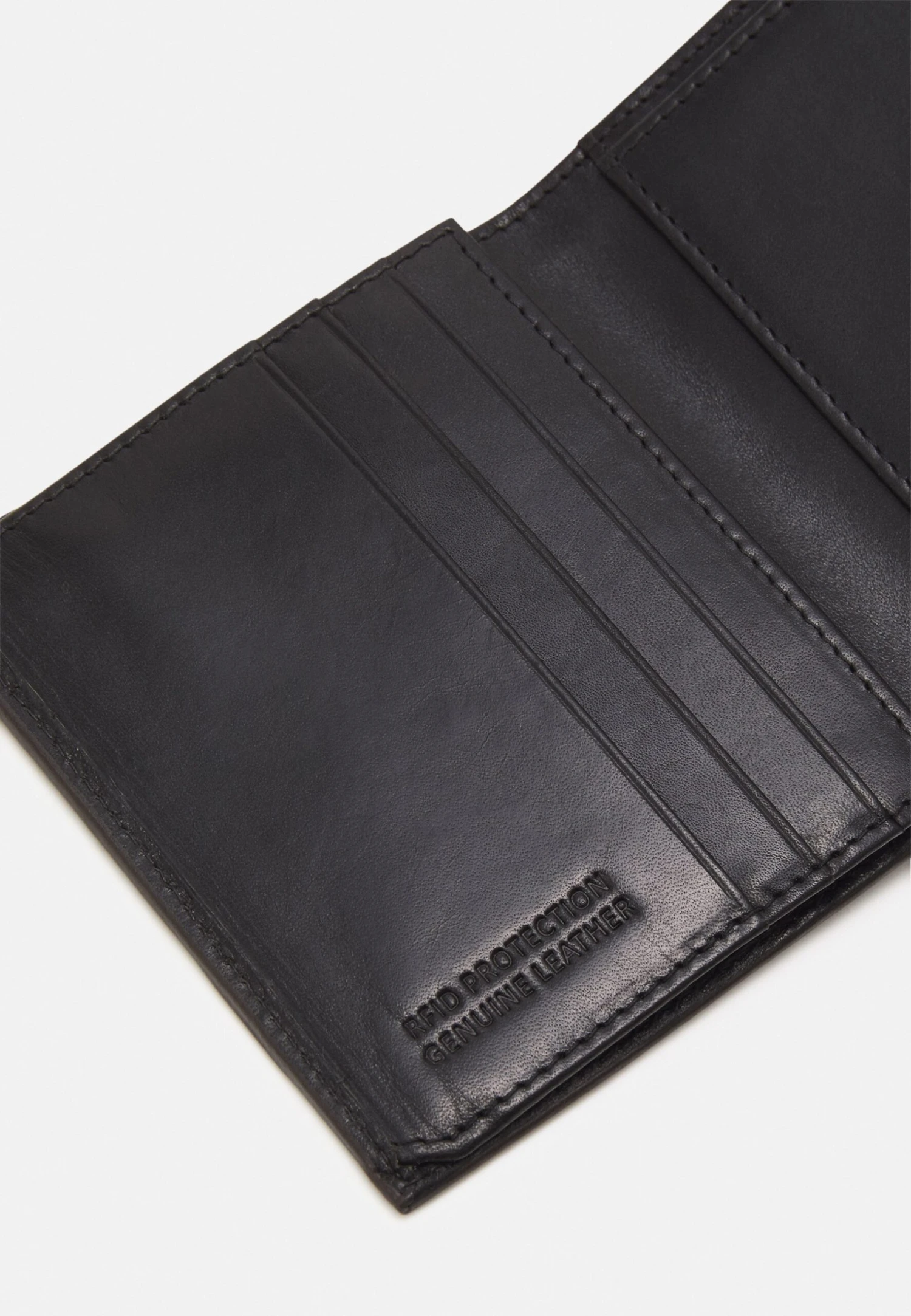 Bugatti Mit Klappe Unisex - Portemonnee - Black 6 Bugatti Mit Klappe Unisex - Portemonnee - Black - Afbeelding 4