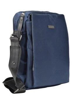 Bugatti Schoudertas - Blue 7 Bugatti Schoudertas - Blue -Bugatti Winkel d63b59658fa94cbf87b2495514b33156