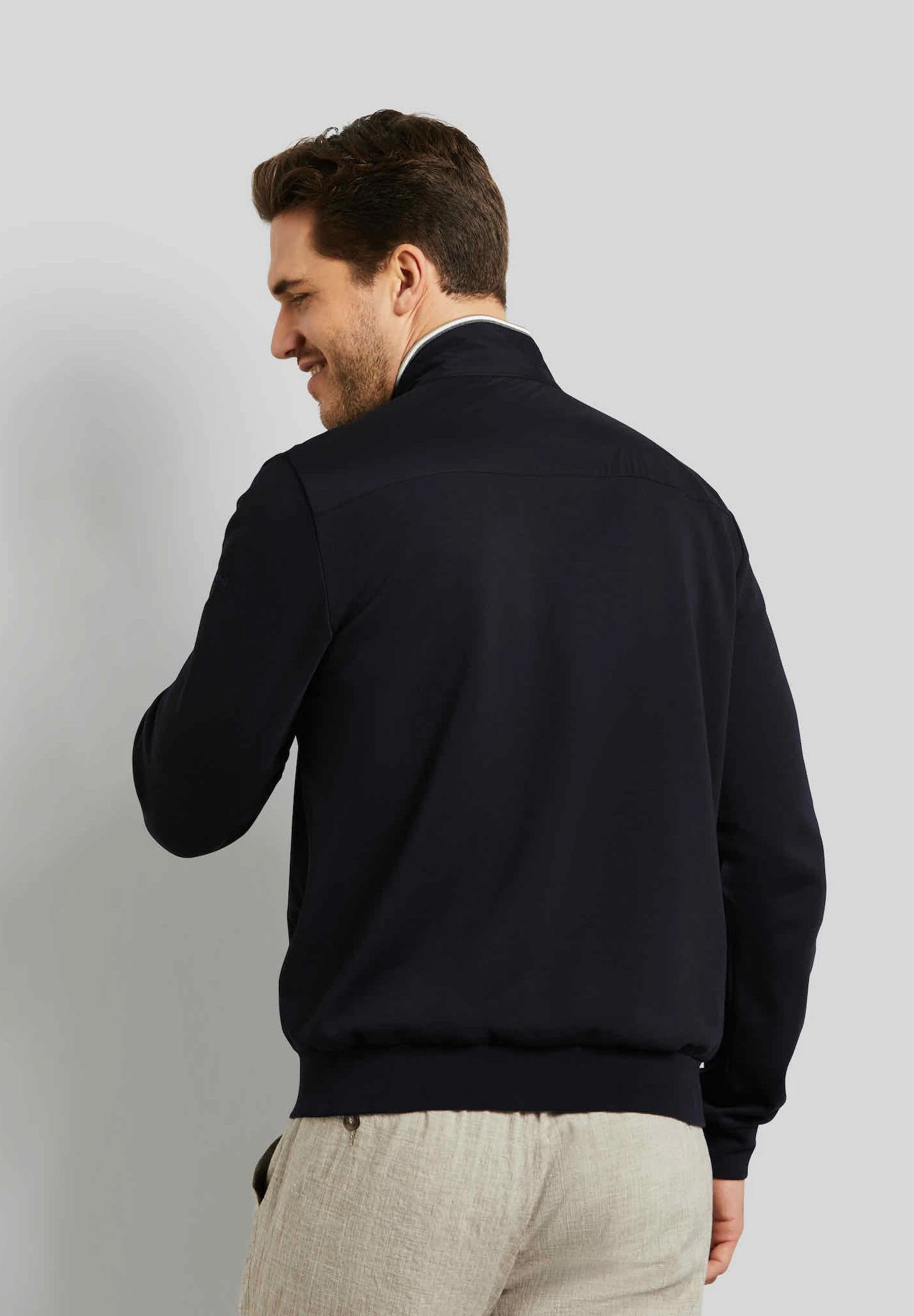 Bugatti Modern Fit - Sweater Met Rits - Schwarz 4 Bugatti Modern Fit - Sweater Met Rits - Schwarz - Afbeelding 2