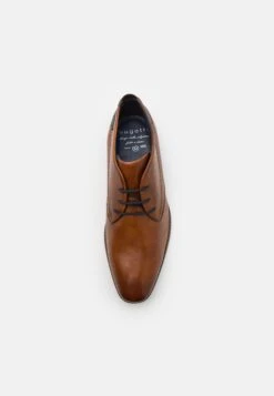 Bugatti Menello - Veterschoenen - Cognac 11 Bugatti Menello - Veterschoenen - Cognac -Bugatti Winkel e0388ec3ae3640c6bb09a7cf6ad03910