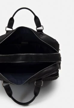 Bugatti Weekendtas - Schwarz -Bugatti Winkel e0730cf65e7a4551a4f6227fdcf576a5