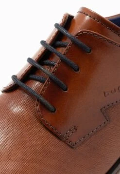 Bugatti Lucas - Veterschoenen - Cognac 13 Bugatti Lucas - Veterschoenen - Cognac -Bugatti Winkel ea7661d38b464cbe85b4b83c85b9c54e