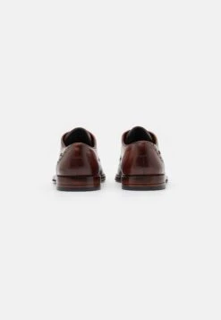 Bugatti Livorno Flex Evo - Veterschoenen - Cognac 10 Bugatti Livorno Flex Evo - Veterschoenen - Cognac -Bugatti Winkel f04e3c8881774fefaa50ae962da6a601