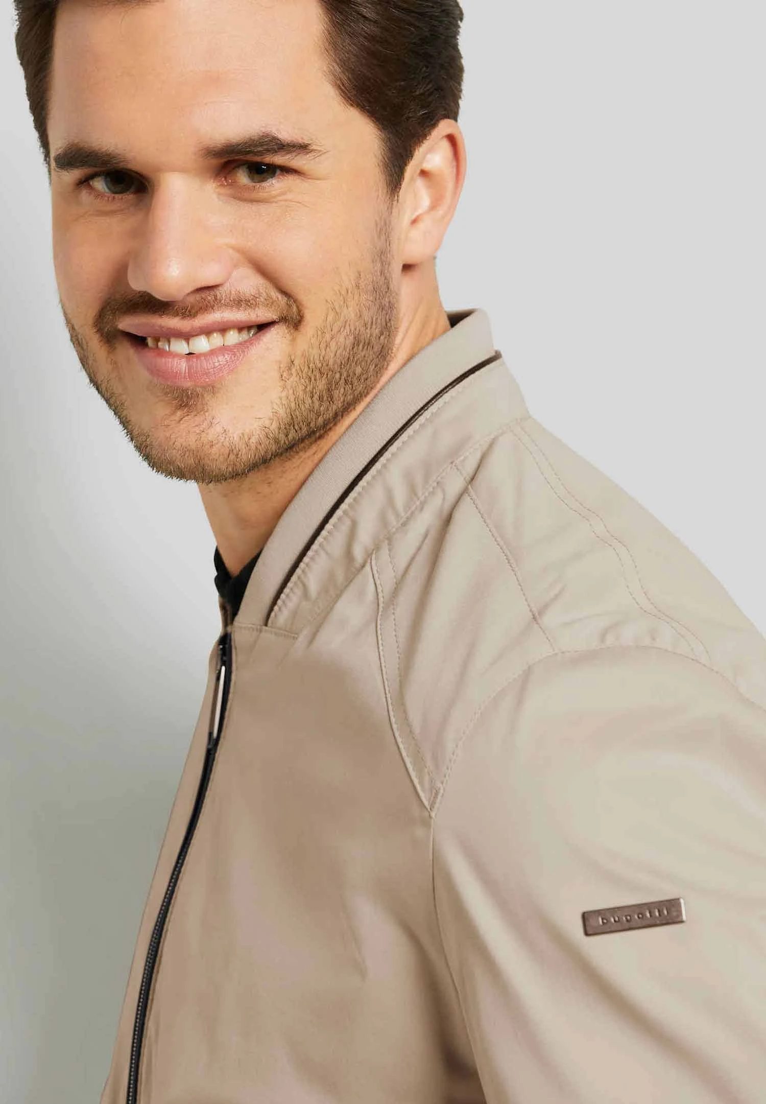 Bugatti Water-Repellent - Bomberjacks - Beige 6 Bugatti Water-Repellent - Bomberjacks - Beige - Afbeelding 4