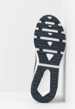 Bugatti Numbis - Sneakers Laag - Dark Blue 16 Bugatti Numbis - Sneakers Laag - Dark Blue -Bugatti Winkel f5fde551ddb0452e99230787dac197a0