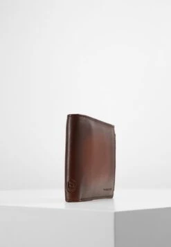 Bugatti Domus Rfid - Portemonnee - Cognac 11 Bugatti Domus Rfid - Portemonnee - Cognac -Bugatti Winkel f73fca15101c45689a552afe820fbebb