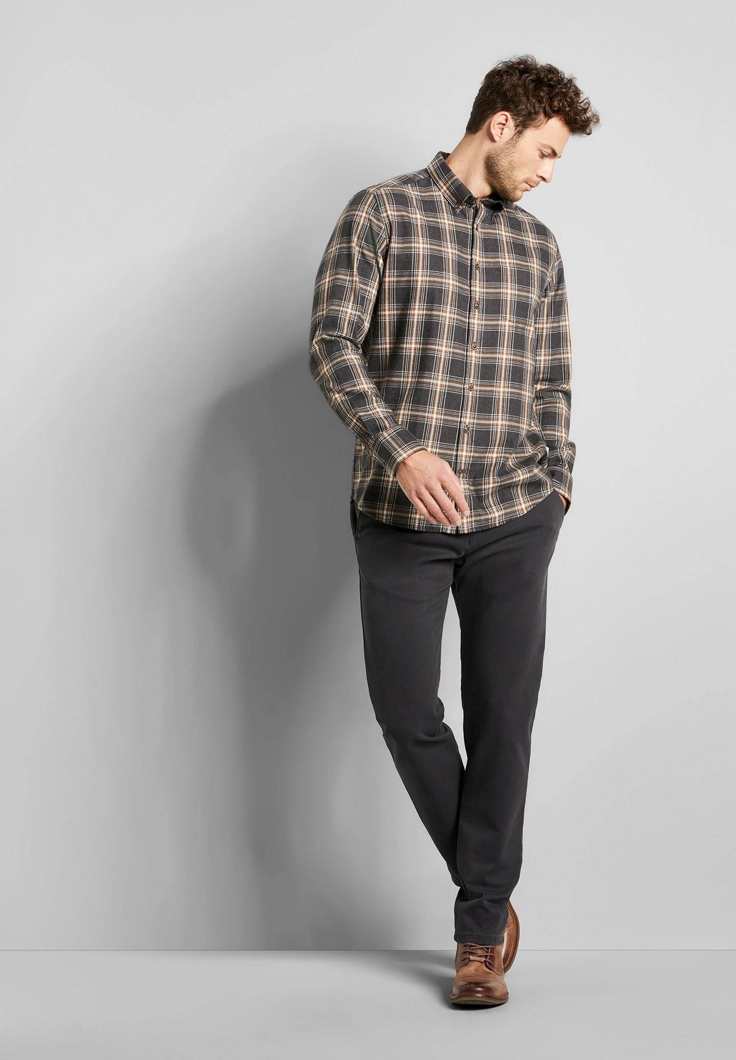 Bugatti Langarm - Overhemd - Anthrazit 4 Bugatti Langarm - Overhemd - Anthrazit - Afbeelding 2