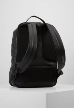 Bugatti Rugzak - Black 10 Bugatti Rugzak - Black -Bugatti Winkel f86dfe12994c4ff3b39c2b1ff653acb4