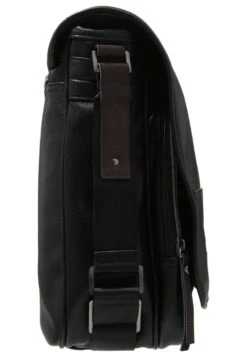 Bugatti Moto D- Schoudertas - Schwarz 10 Bugatti Moto D- Schoudertas - Schwarz -Bugatti Winkel fe3e84efde614301b99a095365bacb78